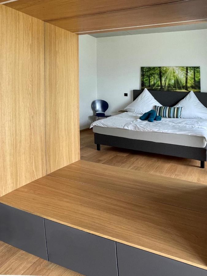 ブライトブルン・アム・キームゼーNeubau Gruener Wolpertinger Designwhg 106Qm Barrierefreiアパートメント エクステリア 写真